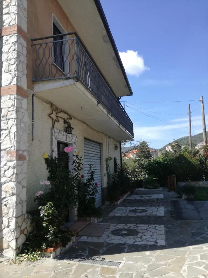 B&B Nel Verde Montesano sulla Marcellana ภายนอก รูปภาพ