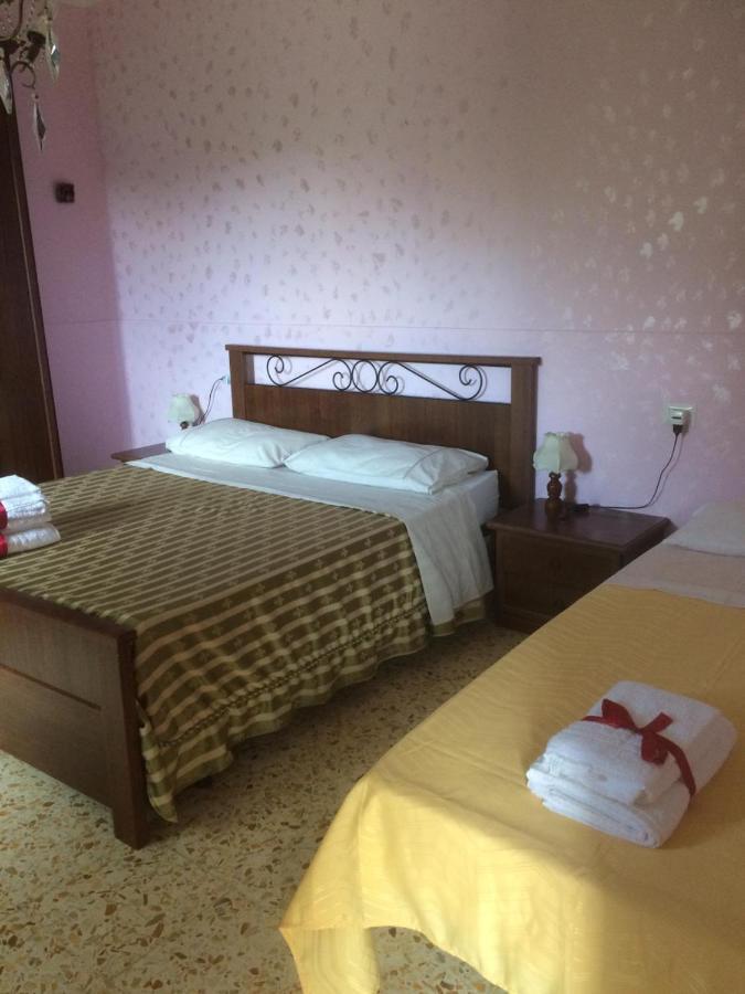 B&B Nel Verde Montesano sulla Marcellana ภายนอก รูปภาพ